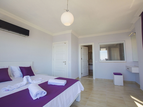  gece  -  Kasım
  | Kalkan Akbel Muhafazakar Villa (6 Kişilik, Deniz Manzaralı, Özel Havuzlu, Jakuzili)